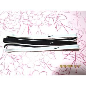 Athletic Headbands by Nike – Thin Style, Pack of Three